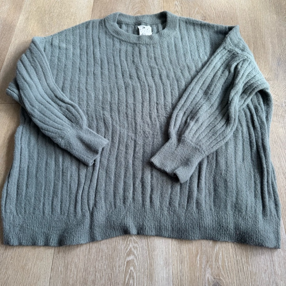 Aerie Green Ribbed Crewneck Sweater